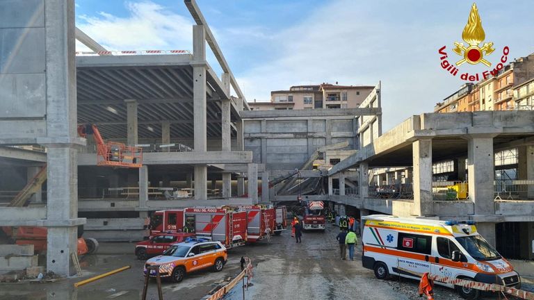 İtalya’da inşaat şantiyesinin çökmesi sonucu beş kişi öldü ve üç kişi ağır yaralandı |  Dünya Haberleri